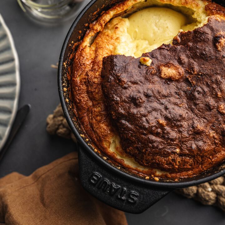 Cast Iron, 1.5 qt, Petite French Oven, black matte, large 4