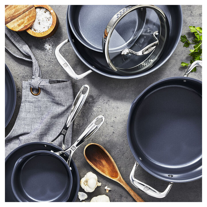 Clad CFX, 6 qt, Non-stick, Stainless Steel Ceramic Dutch Oven , large 4