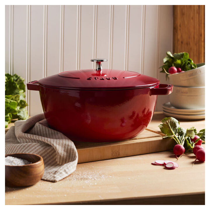 Cast Iron, 5 qt, Essential French Oven, cherry, large 2