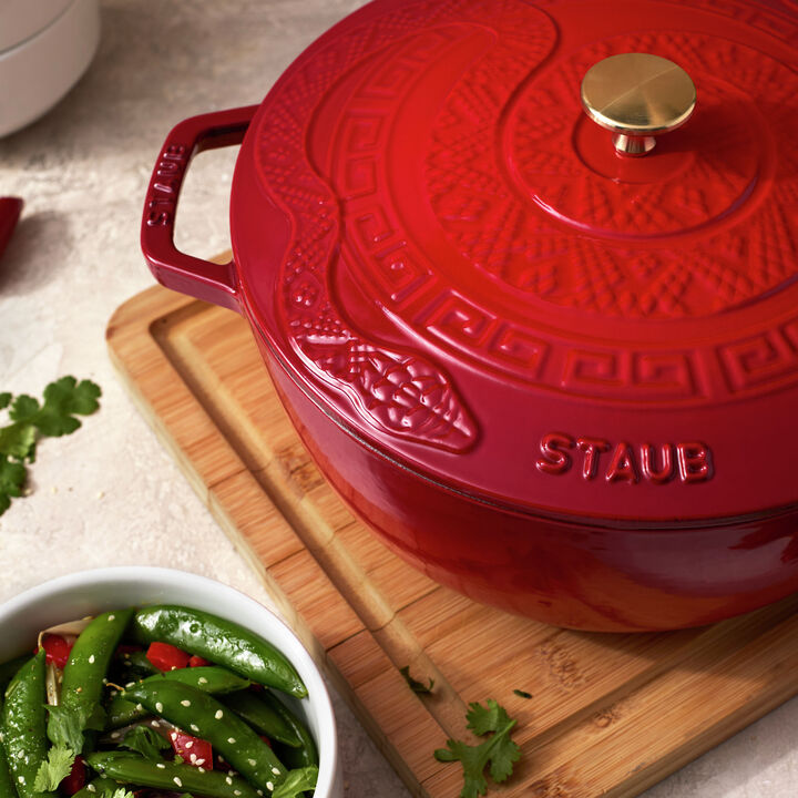 La Cocotte, 4.8 l cast iron round Essential French Oven with Snake Lid, cherry, large 2