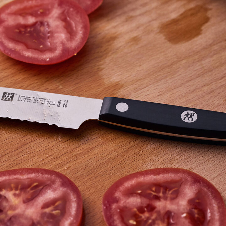 Gourmet, 5-inch Z15.1 Utility Knife, Serrated Edge , large 4