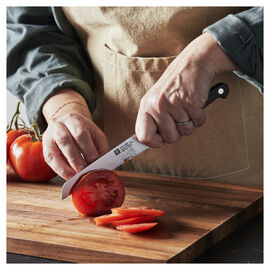 5-inch Utility Knife, Serrated Edge 