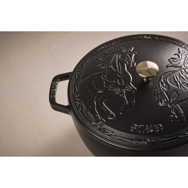 La Cocotte, 5 qt, Essential French Oven with Horse Lid, black matte, large 4