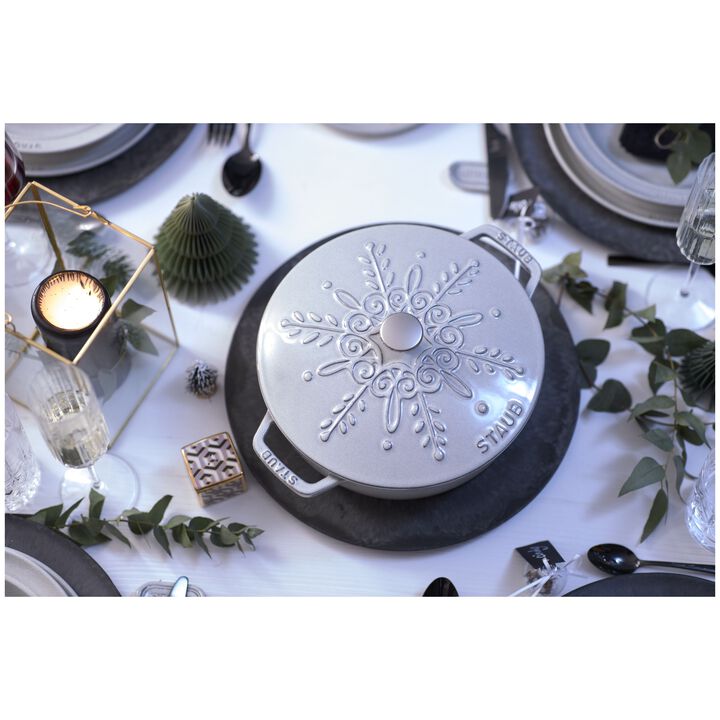La Cocotte, 24 cm round Cast iron French oven snowflake white truffle, large 3