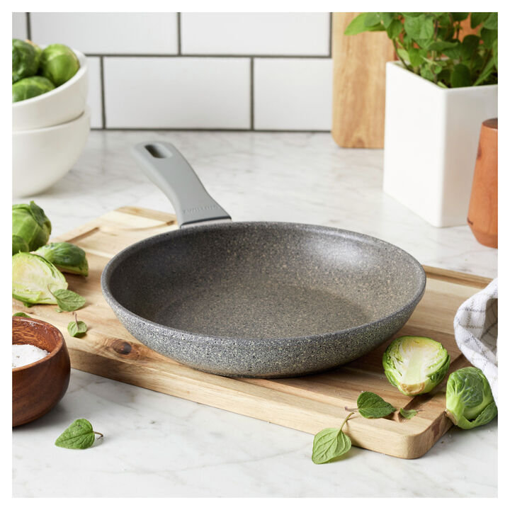 Parma Plus, 20 cm / 8 inch aluminum Frying pan, large 4